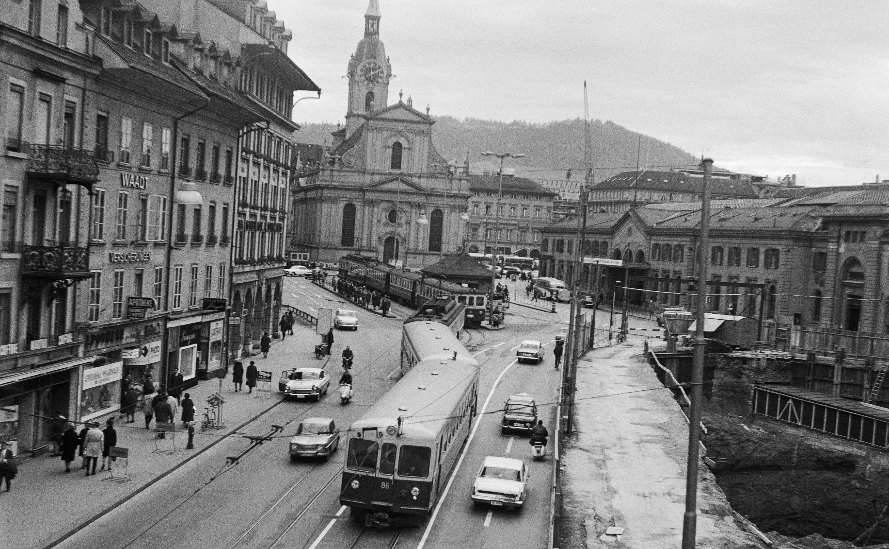 «Happy Birthday, lieber Bahnhof» 50 Jahre RBSBahnhof