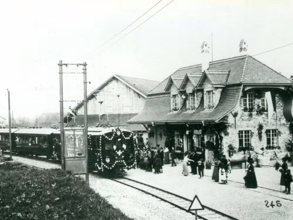 Eröffnungszug 9. April 1916 in Schönbühl