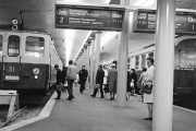 Der unterirdische Bahnhof Bern Ende der 1960er-Jahre.