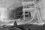 1962: Sicherung der Tunneldecke unter der Grossen Schanze. Aufgrund eines Einsturzes muss der Schanzentunnel während des Baus abgesenkt werden.