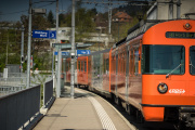 Mandarinli-Zug am Bahnhof Bolligen