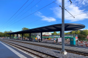 Neues Perrondach Bahnhof Ittigen