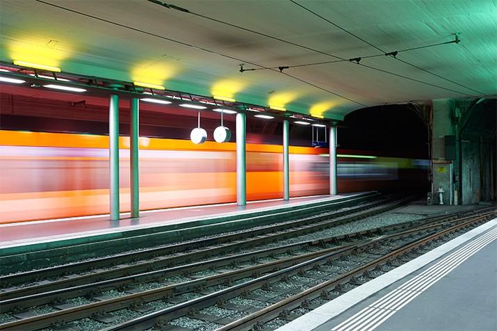 Zug im Tunnel