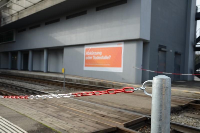 Bahnübergang, Gleise überqueren, Abkärzung, Todesfalle, Worblaufen