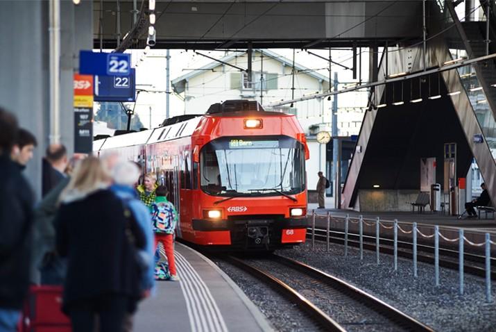 Bahnhof Zollikofen rbs