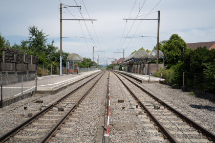 RBS-Gleise beim Bahnhof Urtenen